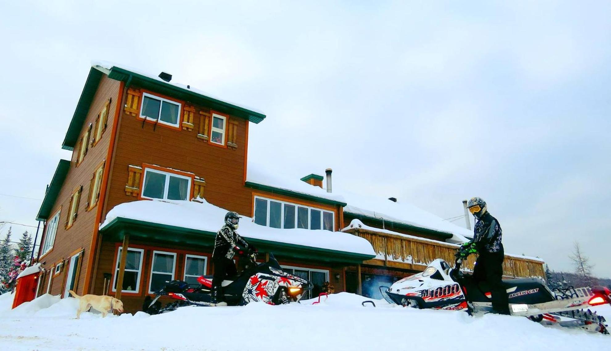 Le Gite Ambrelane Thetford Mines Exterior foto